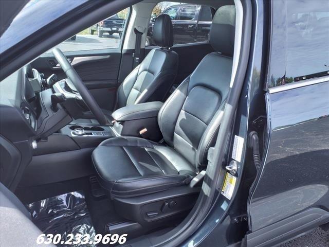 2022 Ford Escape Vehicle Photo in Saint Charles, IL 60174