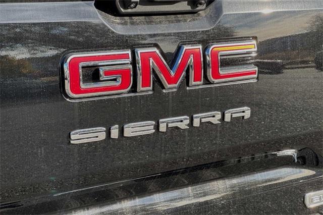 2025 GMC Sierra 1500 Vehicle Photo in ELK GROVE, CA 95757-8703