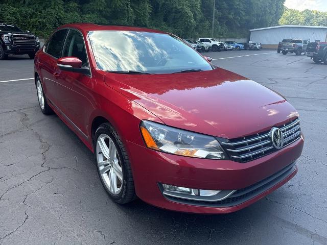 2015 Volkswagen Passat Vehicle Photo in MARION, NC 28752-6372