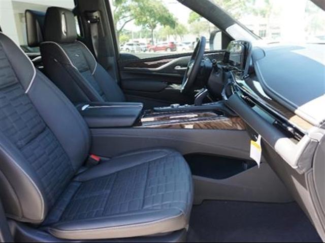 2024 Cadillac Escalade Vehicle Photo in TAMPA, FL 33612-3404