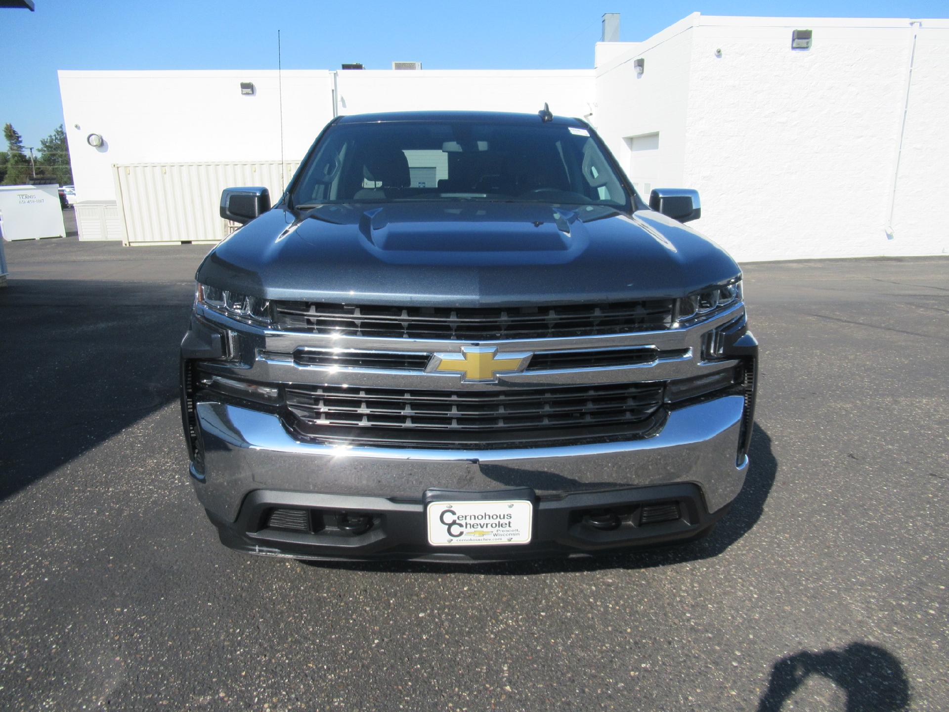 Used 2021 Chevrolet Silverado 1500 LT with VIN 1GCPYJEK6MZ316933 for sale in Prescott, WI