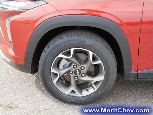 2025 Chevrolet Equinox Vehicle Photo in MAPLEWOOD, MN 55119-4794