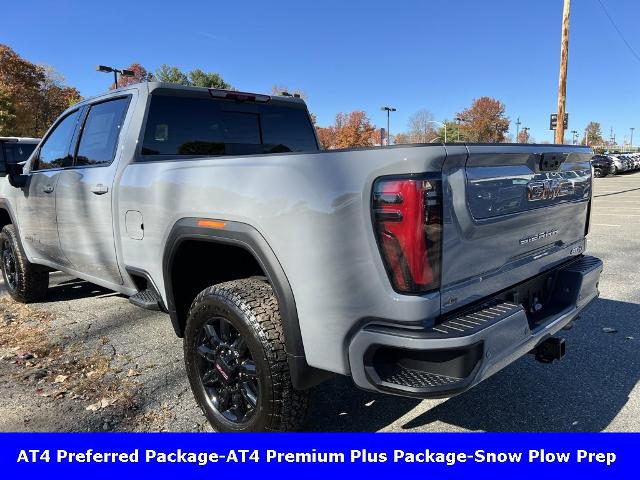 2025 GMC Sierra 2500 HD Vehicle Photo in CHICOPEE, MA 01020-5001