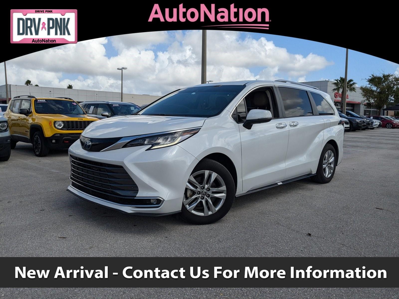 2022 Toyota Sienna Vehicle Photo in Winter Park, FL 32792