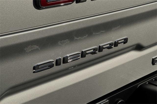 2022 GMC Sierra 1500 Limited Vehicle Photo in ELK GROVE, CA 95757-8703