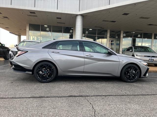 2025 Hyundai ELANTRA Vehicle Photo in O'Fallon, IL 62269