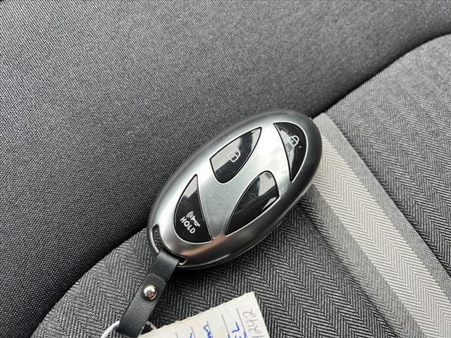 2024 Hyundai SONATA Hybrid Vehicle Photo in O'Fallon, IL 62269