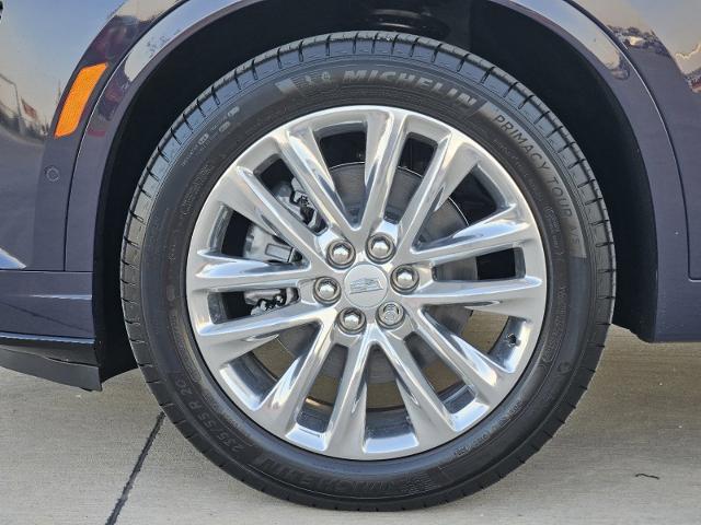 2025 Cadillac XT6 Vehicle Photo in TERRELL, TX 75160-3007