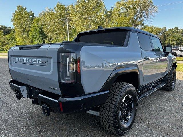 2025 GMC HUMMER EV Pickup Vehicle Photo in JACKSON, MI 49202-1834