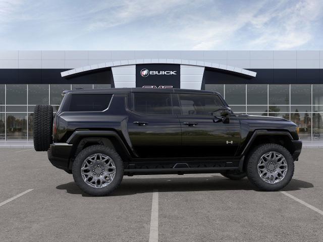 2025 GMC HUMMER EV SUV Vehicle Photo in MEDINA, OH 44256-9631