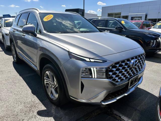 Used 2022 Hyundai Santa Fe SEL with VIN 5NMS2DAJXNH404562 for sale in Medford, NY