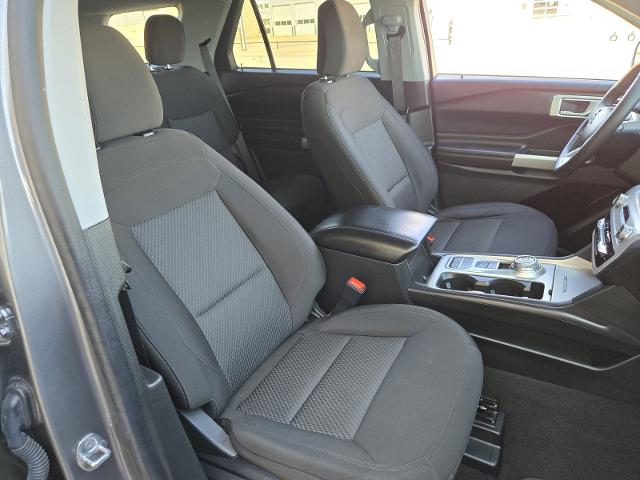 2023 Ford Explorer Vehicle Photo in Weatherford, TX 76087-8771