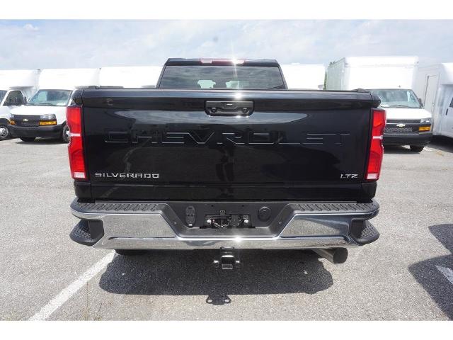 2024 Chevrolet Silverado 2500 HD Vehicle Photo in ALCOA, TN 37701-3235