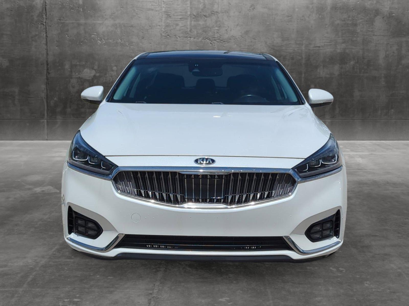 2017 Kia Cadenza Vehicle Photo in Ft. Myers, FL 33907