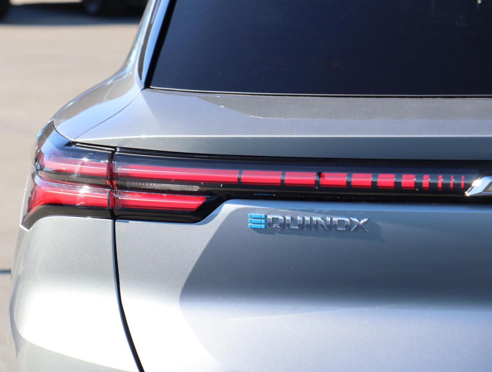 2025 Chevrolet Equinox EV Vehicle Photo in LOS ANGELES, CA 90007-3794