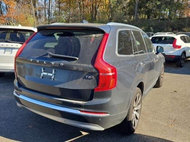 2022 Volvo XC90 Vehicle Photo in Houston, TX 77007