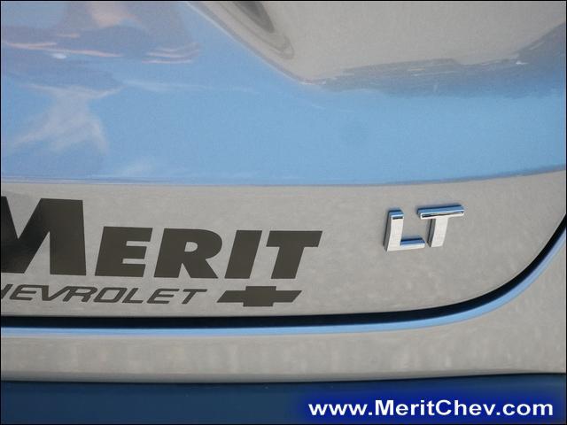 2024 Chevrolet Trax Vehicle Photo in MAPLEWOOD, MN 55119-4794