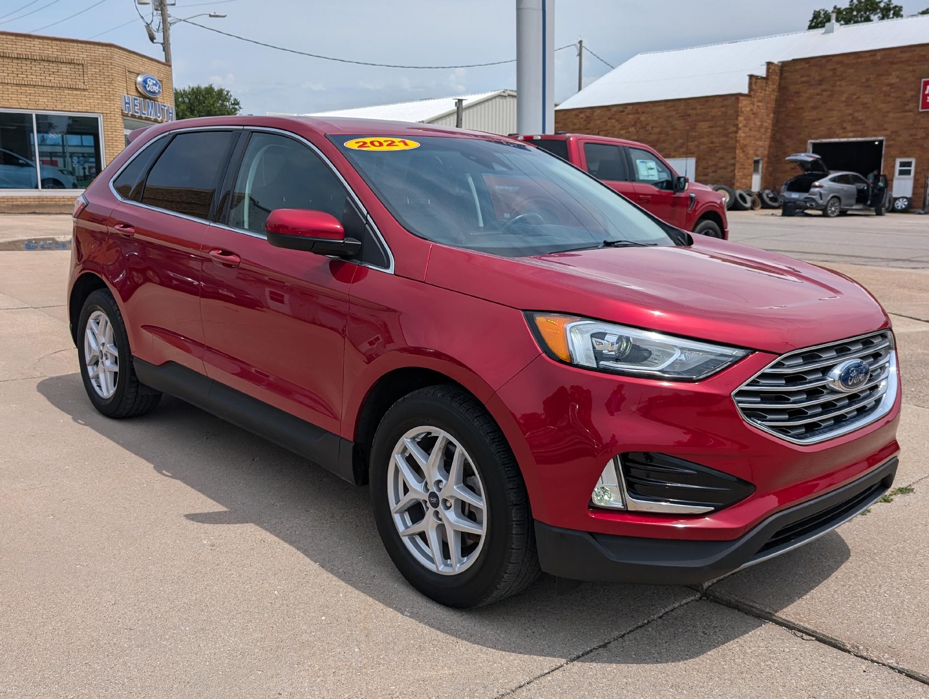 Used 2021 Ford Edge SEL with VIN 2FMPK4J99MBA32538 for sale in Sigourney, IA