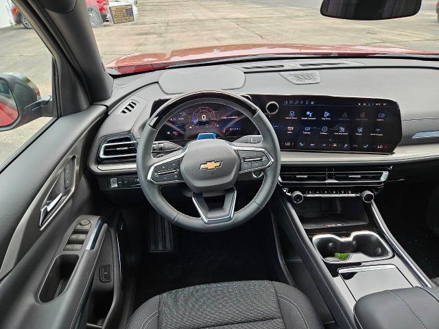 2024 Chevrolet Traverse Vehicle Photo in TWO RIVERS, WI 54241-1823