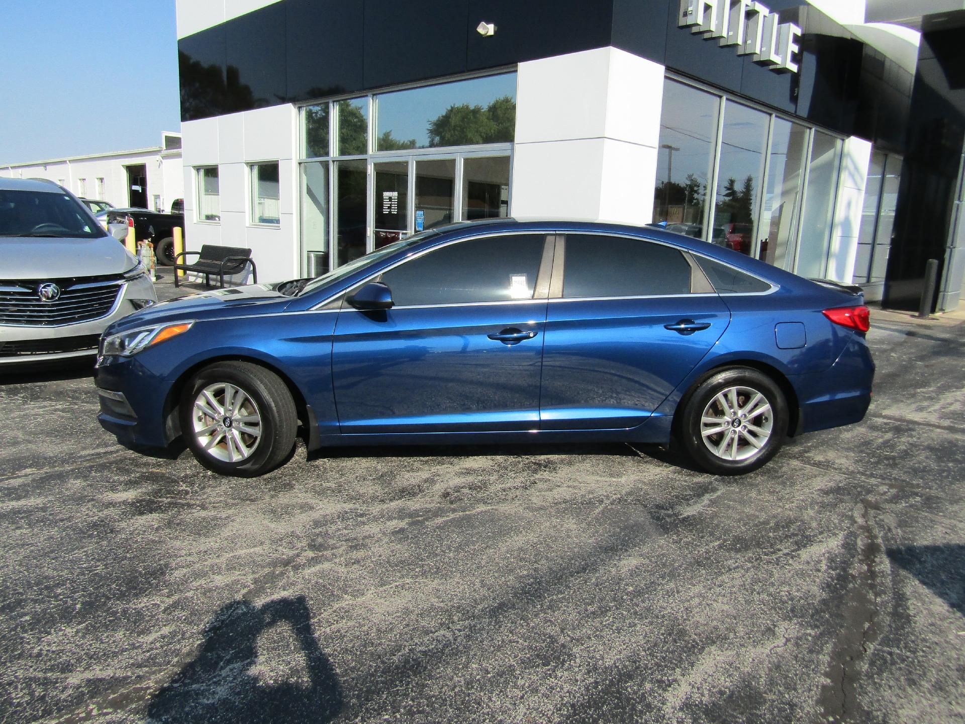 2015 Hyundai Sonata Vehicle Photo in GREENVILLE, OH 45331-1026