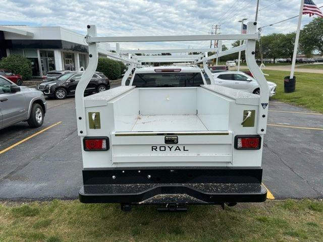 2024 GMC Sierra 2500 HD Vehicle Photo in MEDINA, OH 44256-9631