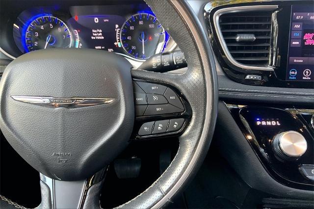 2019 Chrysler Pacifica Vehicle Photo in Kansas City, MO 64114