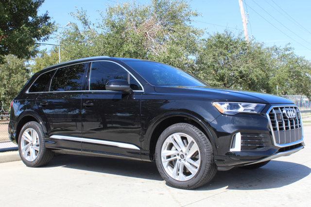 2023 Audi Q7 Vehicle Photo in HOUSTON, TX 77090