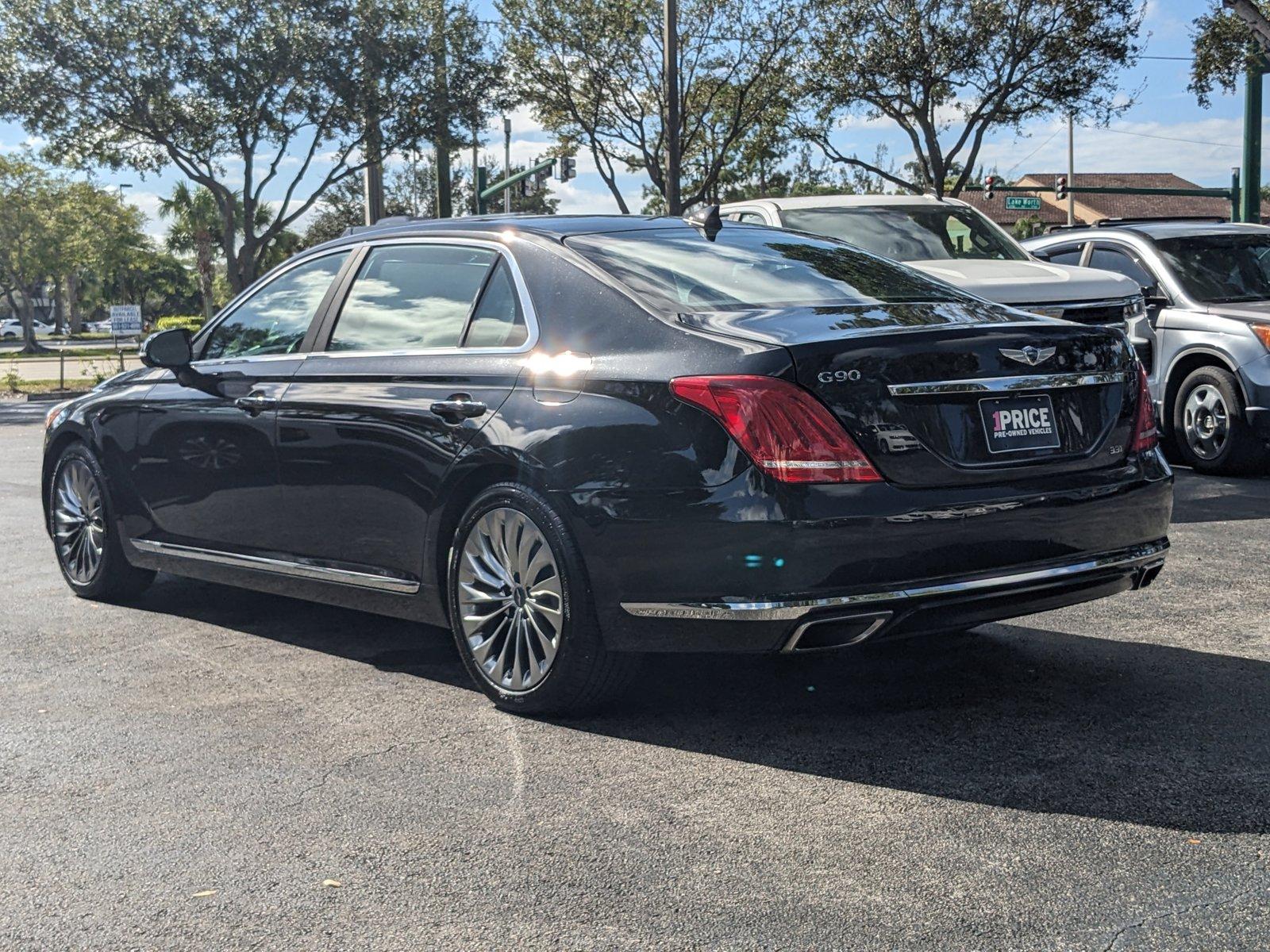 2018 Genesis G90 Vehicle Photo in GREENACRES, FL 33463-3207