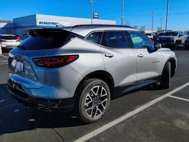 2024 Chevrolet Blazer Vehicle Photo in GREEN BAY, WI 54304-5303