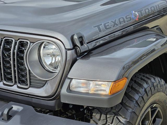 2024 Jeep Gladiator Vehicle Photo in Terrell, TX 75160