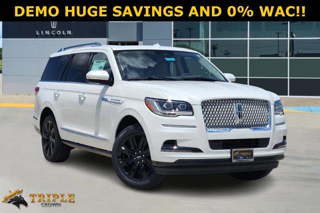 2024 Lincoln Navigator Vehicle Photo in Stephenville, TX 76401-3713