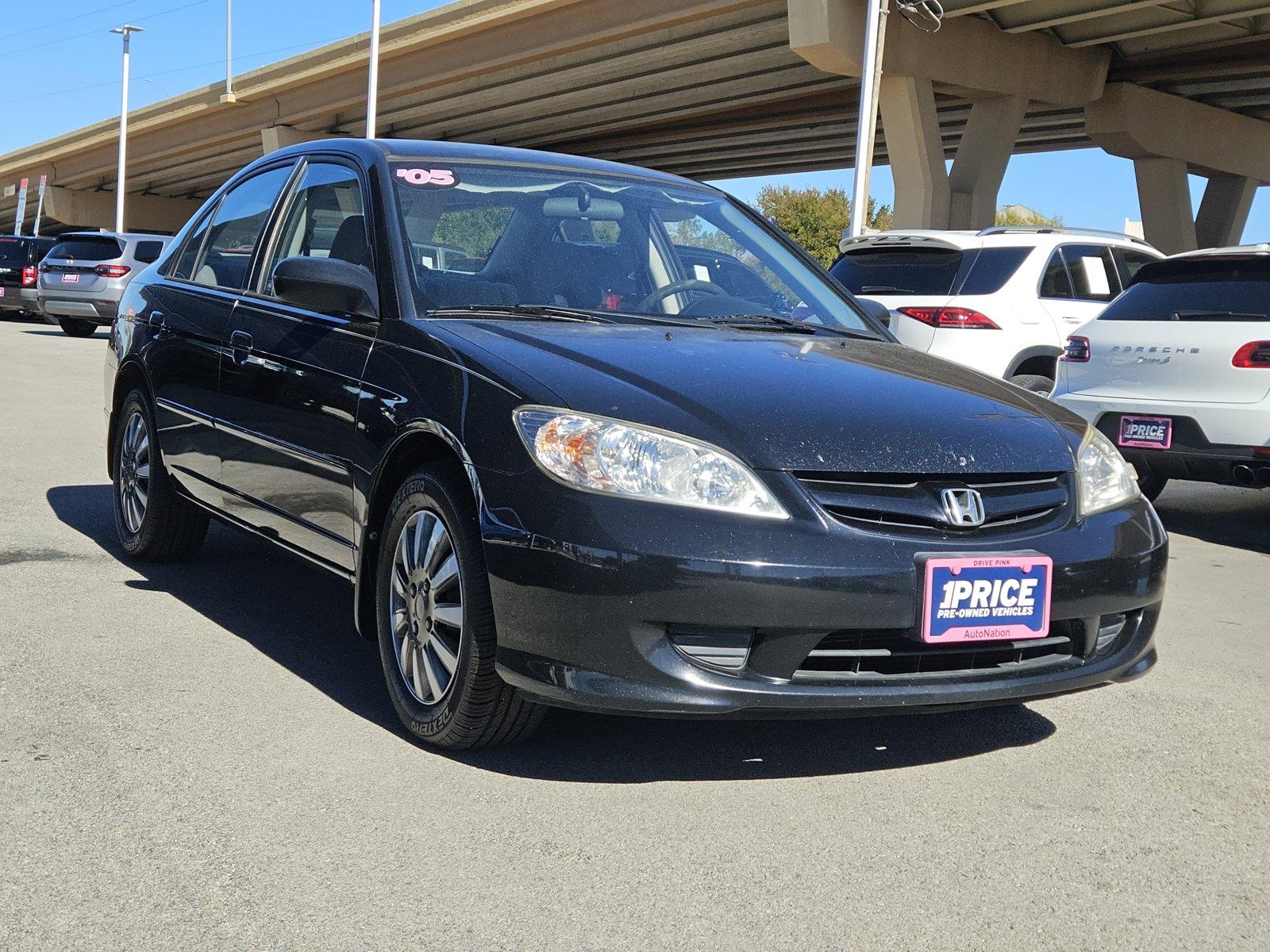 2005 Honda Civic Sdn Vehicle Photo in NORTH RICHLAND HILLS, TX 76180-7199