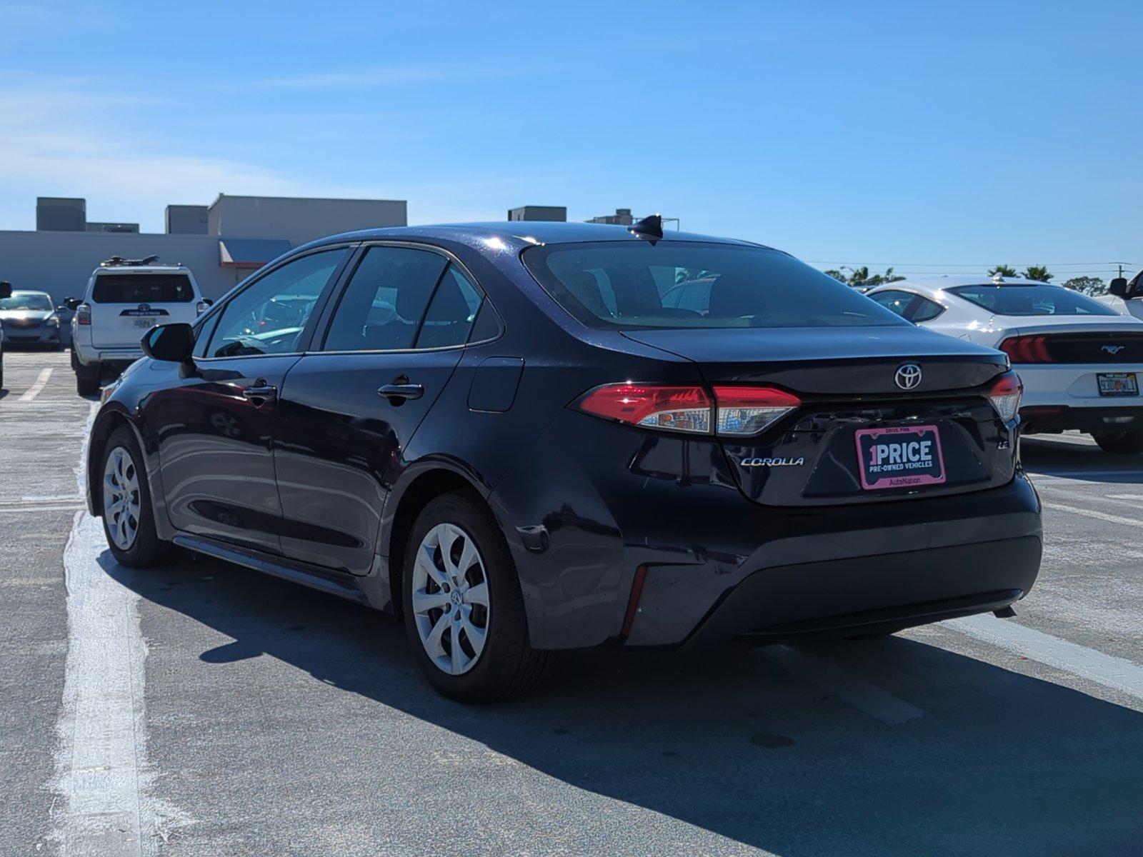 2021 Toyota Corolla Vehicle Photo in Ft. Myers, FL 33907