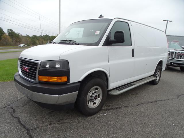 2022 GMC Savana Cargo 2500 Vehicle Photo in BOURNE, MA 02532-3918