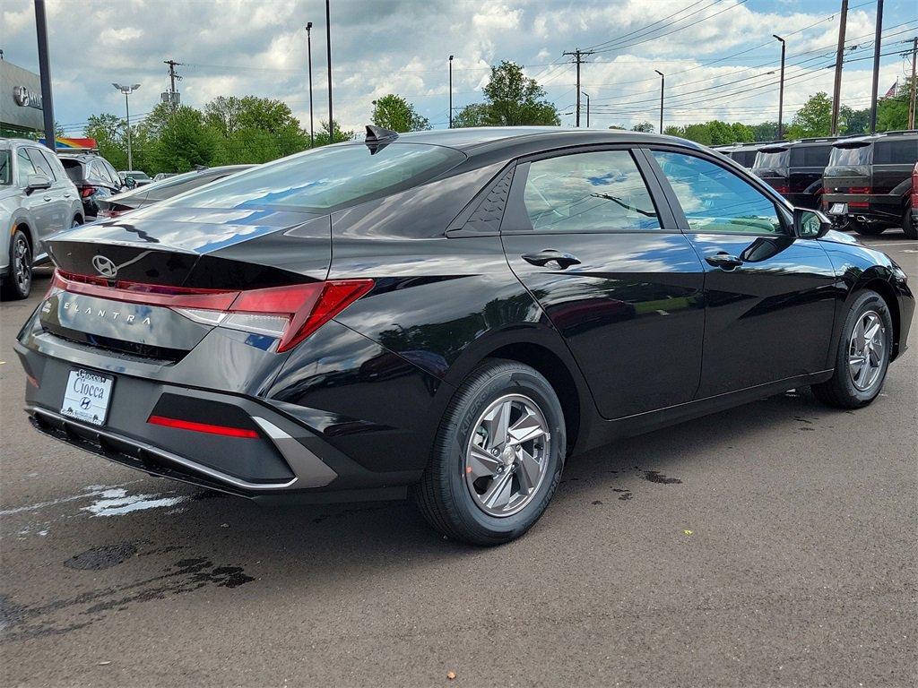 2024 Hyundai ELANTRA Vehicle Photo in Muncy, PA 17756