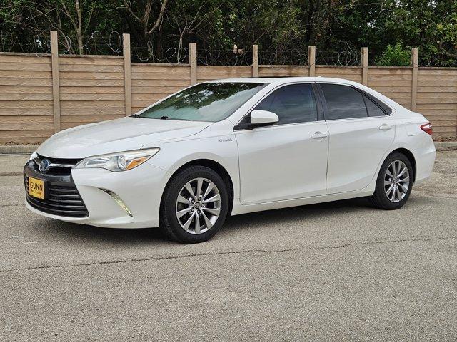 2015 Toyota Camry Hybrid Vehicle Photo in San Antonio, TX 78230