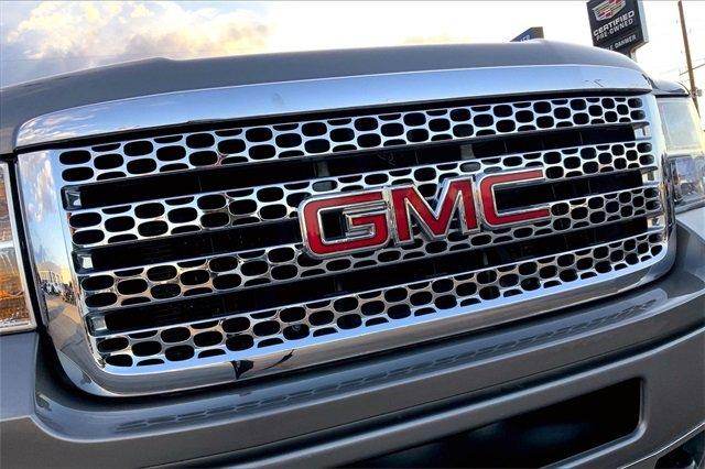 2012 GMC Sierra 2500HD Vehicle Photo in TOPEKA, KS 66609-0000