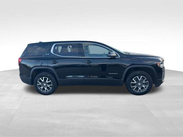 2023 GMC Acadia Vehicle Photo in MEDINA, OH 44256-9631