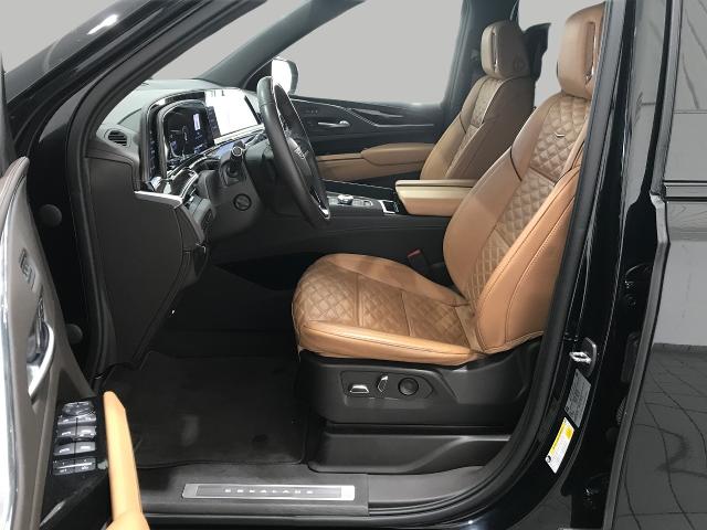 2023 Cadillac Escalade Vehicle Photo in GREEN BAY, WI 54303-3330