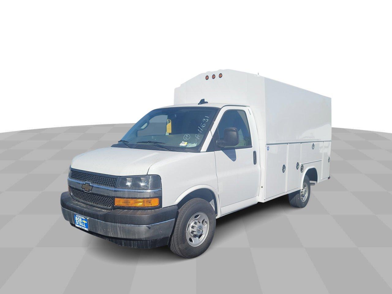 2024 Chevrolet Express Commercial Cutaway Vehicle Photo in LA MESA, CA 91942-8211