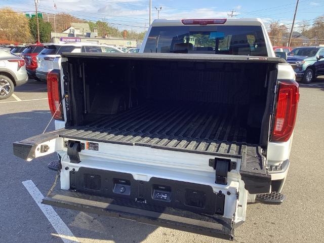 2022 GMC Sierra 1500 Vehicle Photo in Gardner, MA 01440