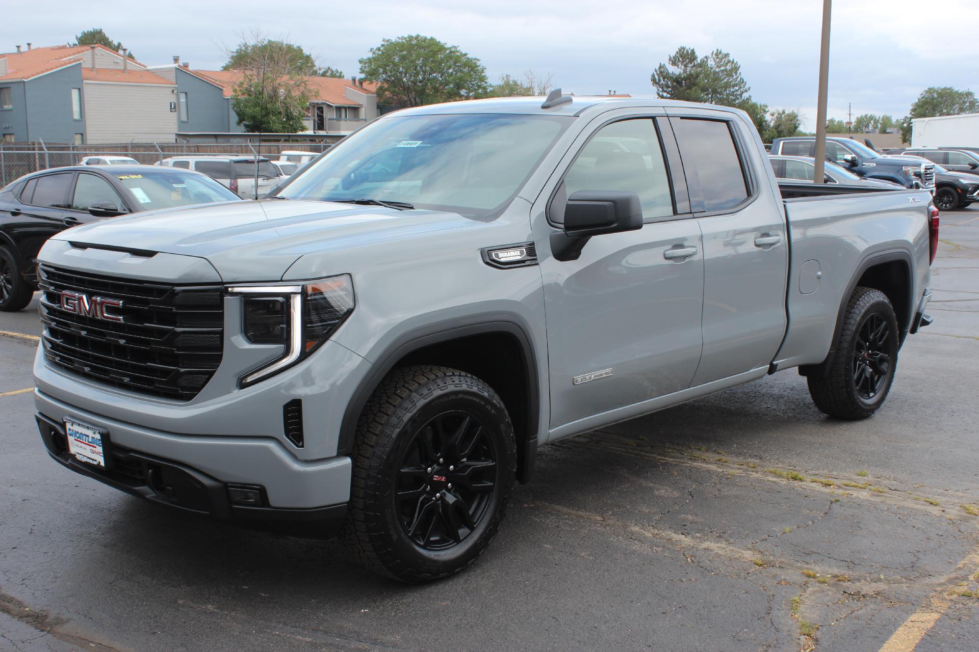 2024 GMC Sierra 1500 Vehicle Photo in AURORA, CO 80012-4011