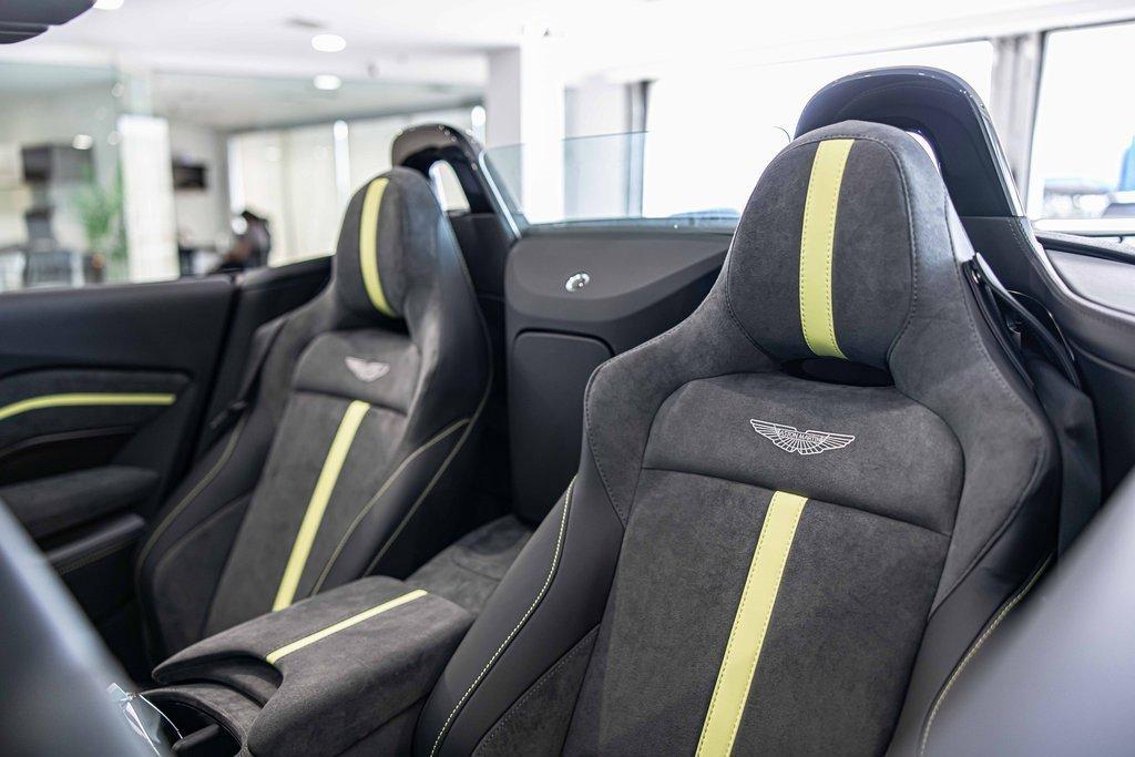 2023 Aston Martin Vantage Vehicle Photo in Plainfield, IL 60586