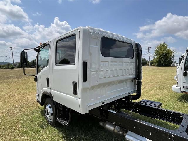 2025 Chevrolet 3500 HG LCF Gas Vehicle Photo in ALCOA, TN 37701-3235