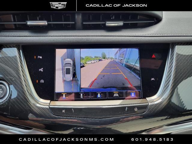 2024 Cadillac XT6 Vehicle Photo in RIDGELAND, MS 39157-4406