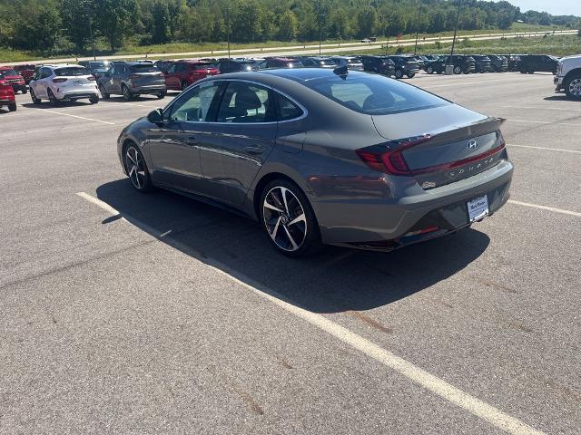 2022 Hyundai SONATA Vehicle Photo in Jackson, OH 45640-9766