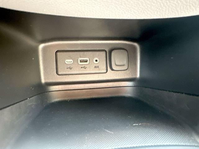 2021 Chevrolet Equinox Vehicle Photo in GREELEY, CO 80634-4125