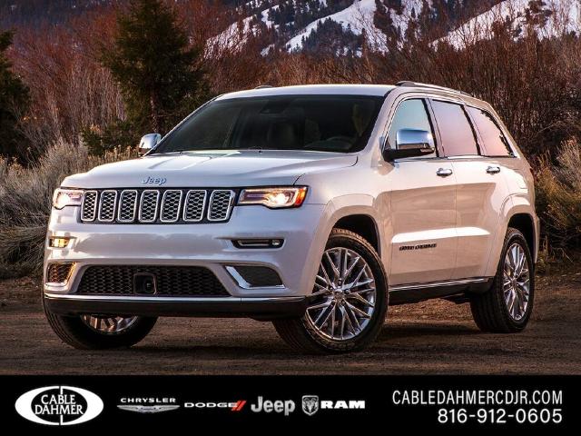 2020 Jeep Grand Cherokee Vehicle Photo in Kansas City, MO 64114