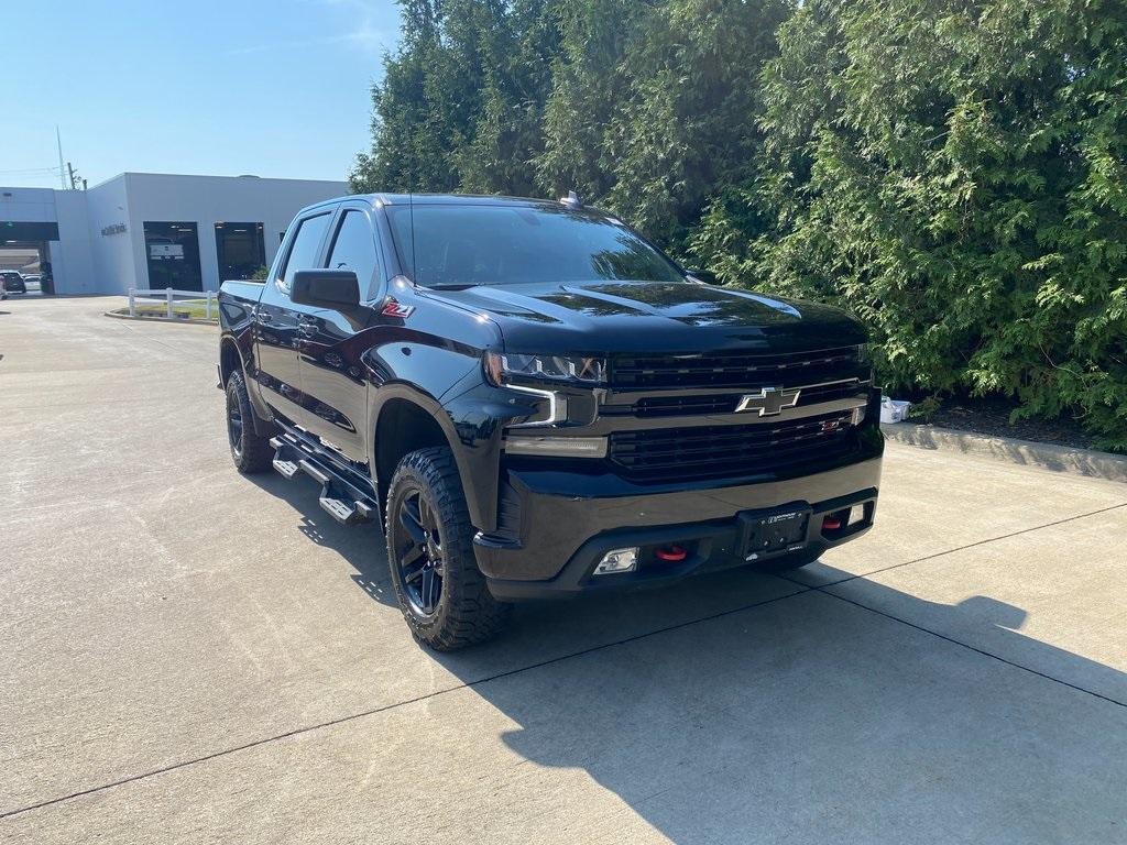 Used 2021 Chevrolet Silverado 1500 LT Trail Boss with VIN 3GCPYFED5MG255542 for sale in Morton, IL