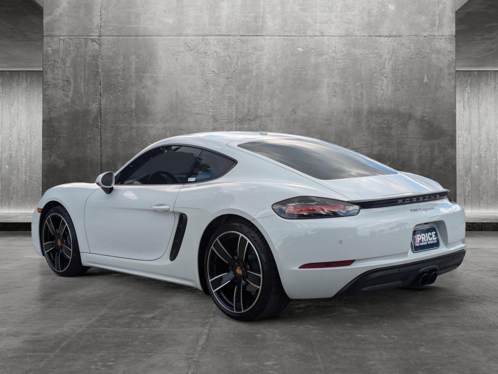 2018 Porsche 718 Cayman Vehicle Photo in Sarasota, FL 34231